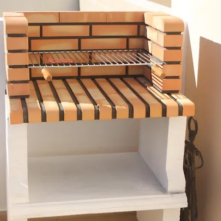 Lovely New W/ Pool Apartamento *