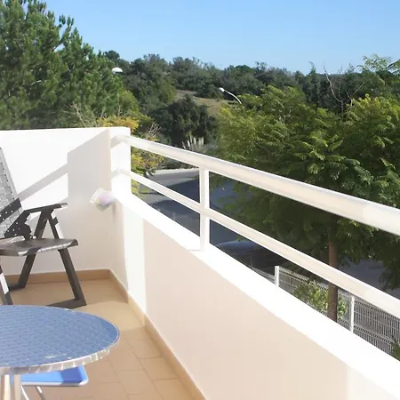Lovely New W/ Pool Apartamento