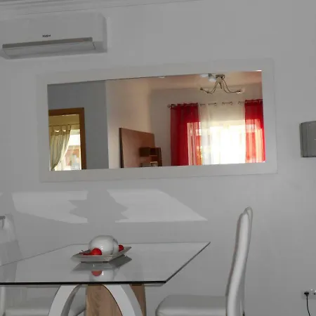 Lovely New W/ Pool Apartamento Albufeira