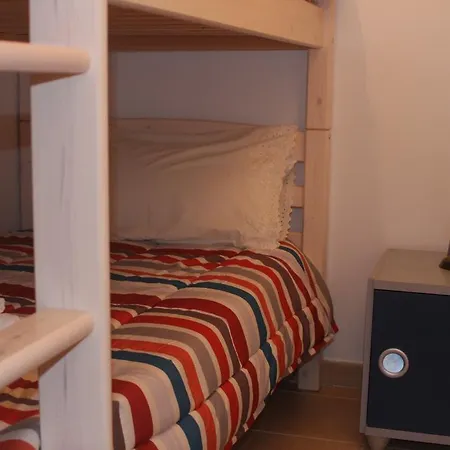 Lovely New W/ Pool Daire *