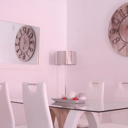 Lovely New W/ Pool Daire Albufeira