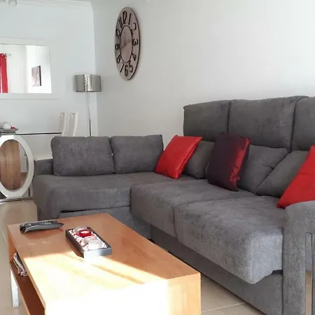 Appartement Lovely New W/ Pool *
