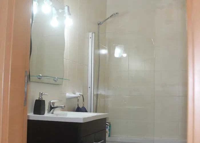 Apartment Lovely New W/ Pool *