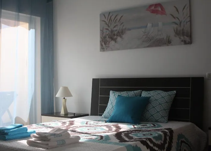 Apartment Lovely New W/ Pool Albufeira